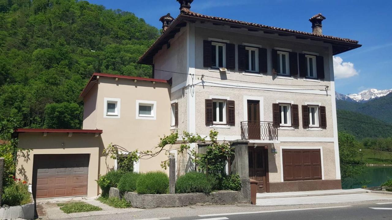 House By The Lake Most na Soči Exterior foto
